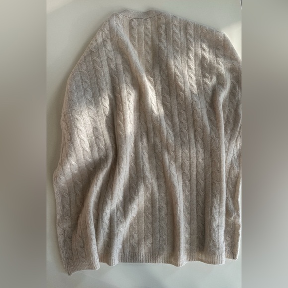 Reformation Giusta Oversized Cashmere Cardigan - Picture 8 of 8